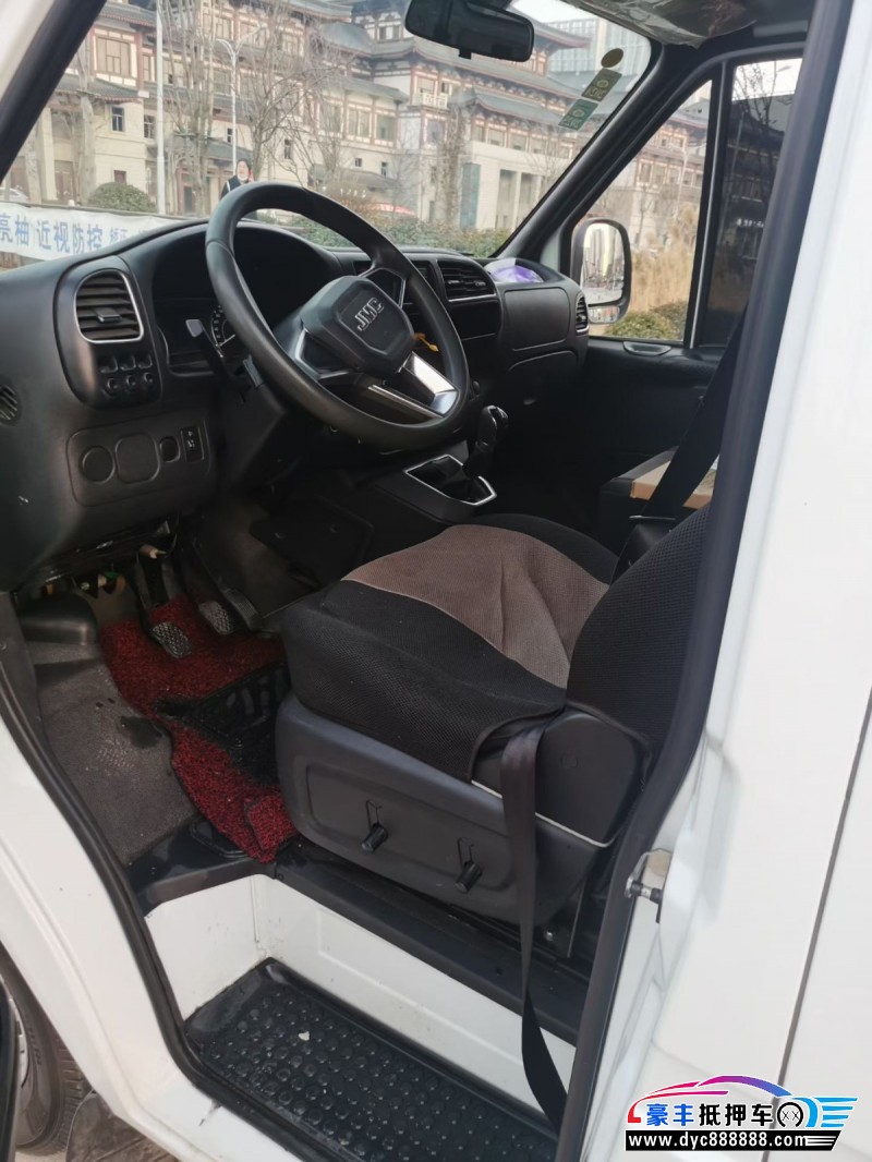 22年江铃特顺轿车抵押车出售