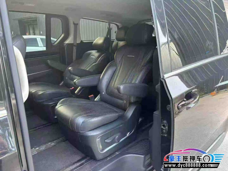 21年上汽大通G20轿车抵押车出售