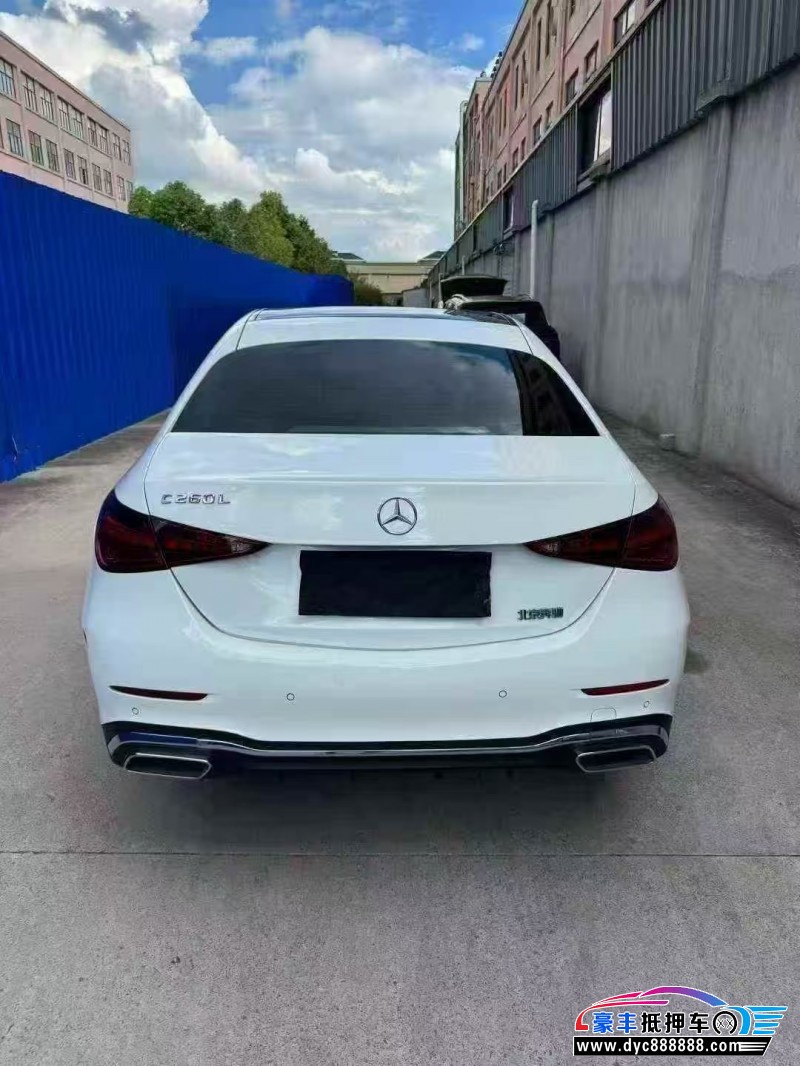 24年奔驰C轿车抵押车出售