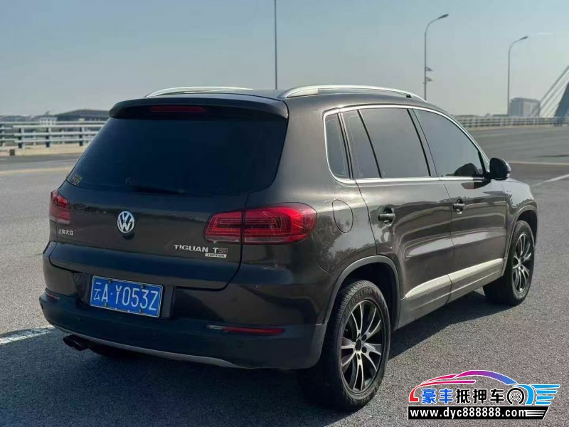 14年大众途观轿车抵押车出售