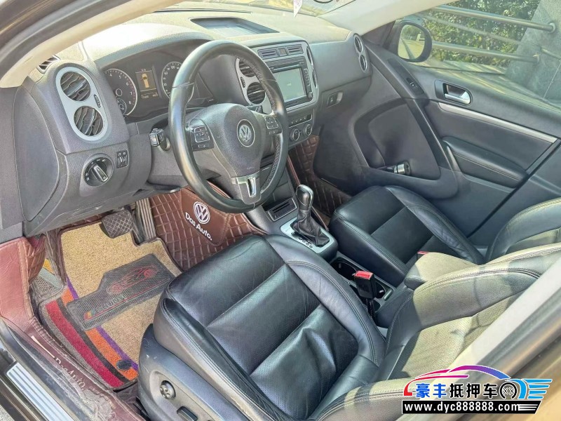 14年大众途观轿车抵押车出售