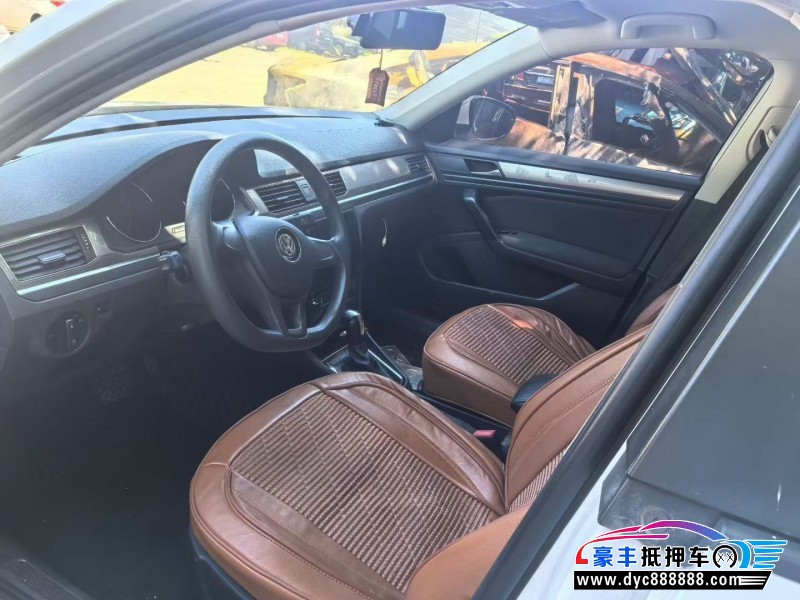 21年大众宝来轿车抵押车出售