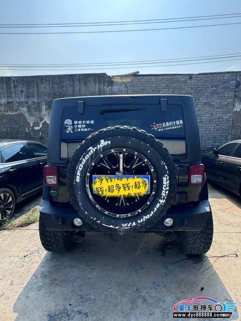 15年Jeep牧马人轿车抵押车出售