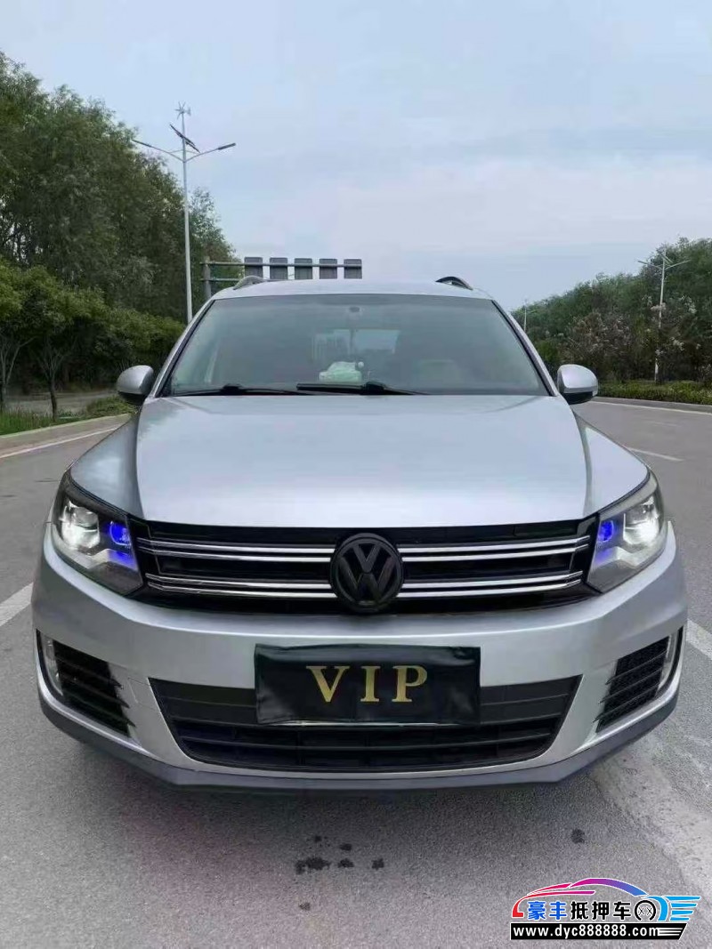 14年大众途观轿车抵押车出售