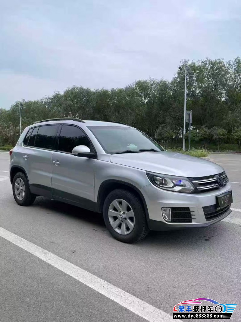 14年大众途观轿车抵押车出售