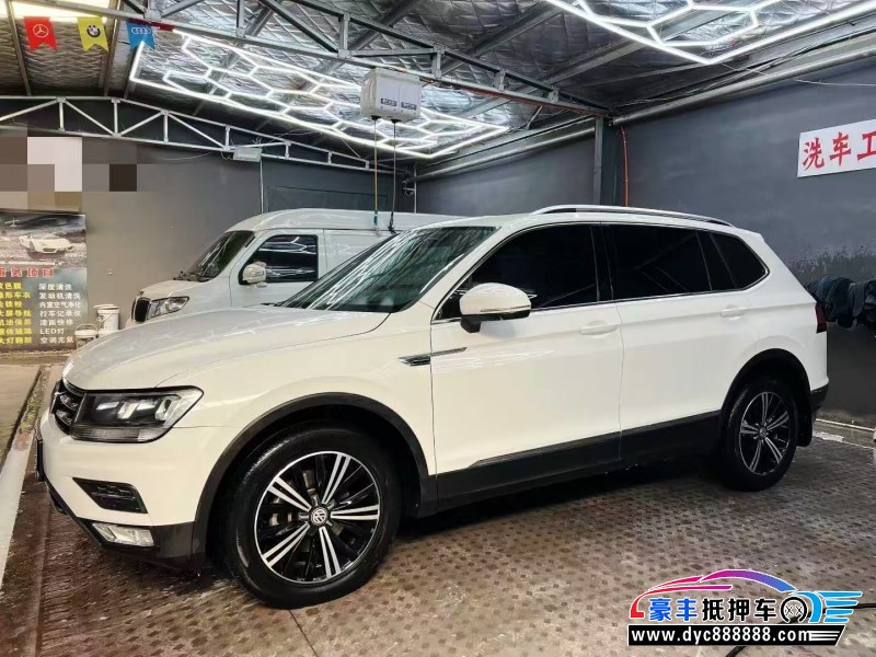 20年大众途观轿车抵押车出售