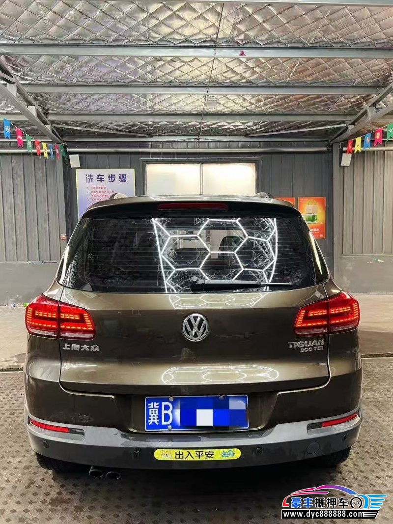 16年大众途观轿车抵押车出售