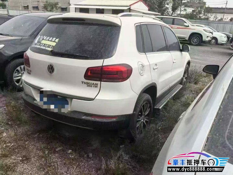 16年大众途观轿车抵押车出售