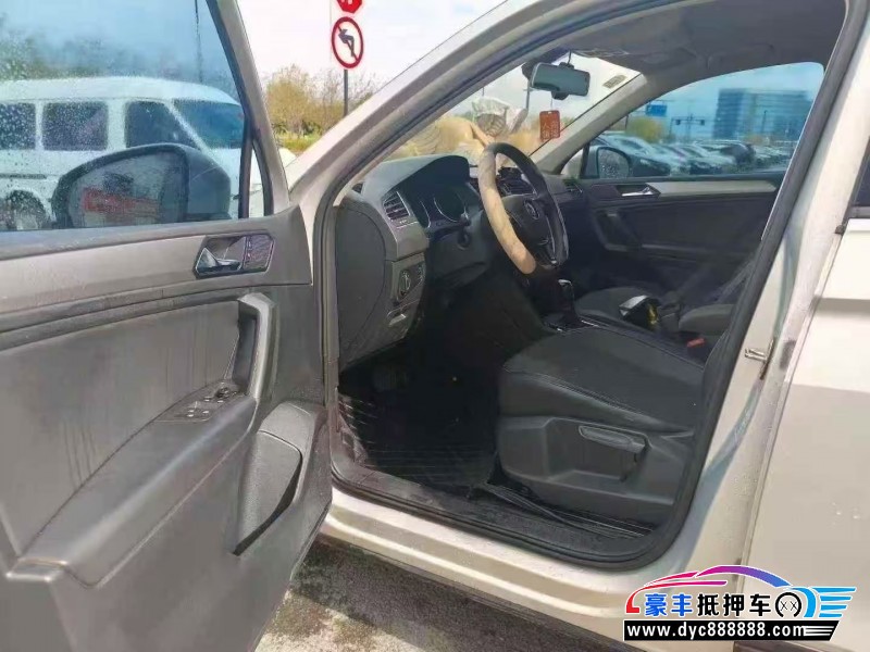 19年大众途观轿车抵押车出售