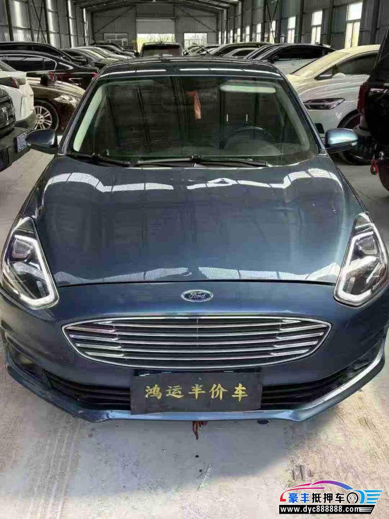 20年福特福睿斯轿车抵押车出售