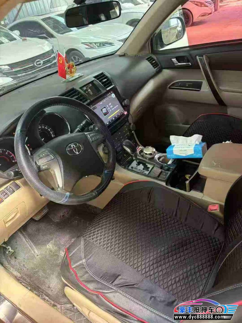 09年丰田汉兰达轿车抵押车出售