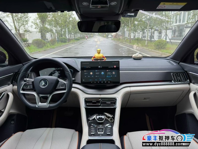 23年比亚迪宋轿车抵押车出售