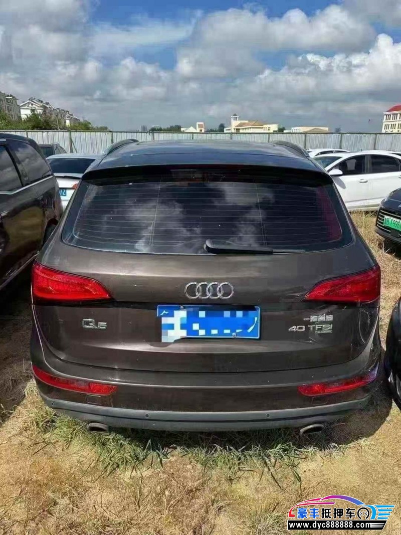 14年奥迪Q5轿车抵押车出售