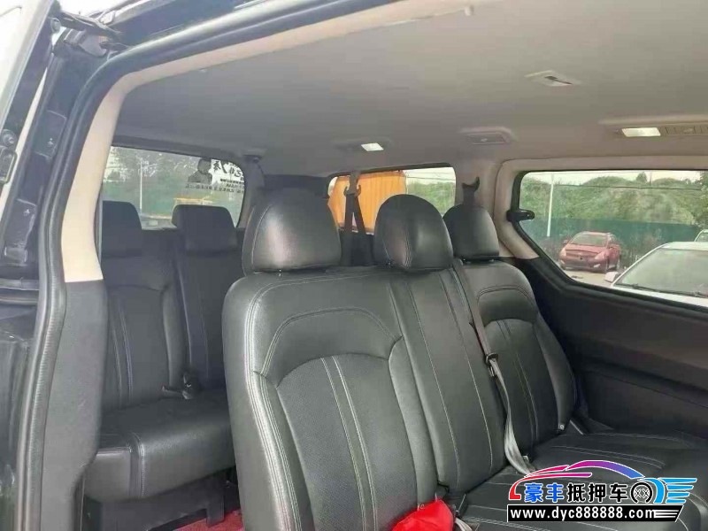 20年上汽大通G10轿车抵押车出售