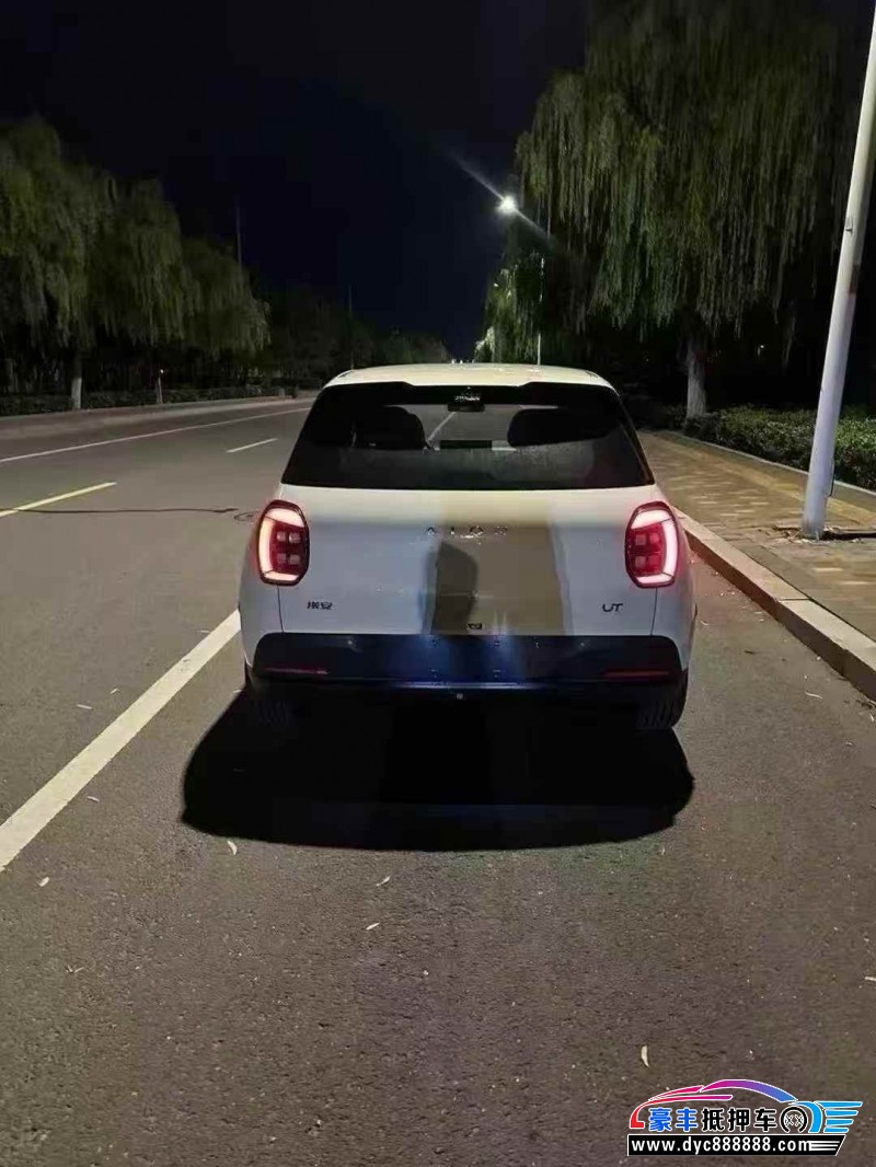 25年传祺埃安轿车抵押车出售