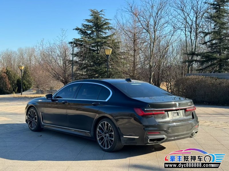 19年宝马7系轿车抵押车出售