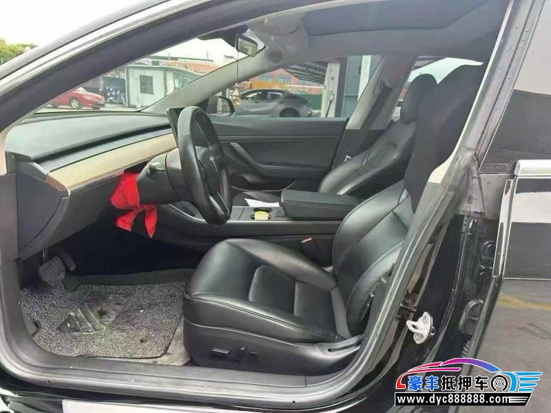 20年特斯拉MODEL 3轿车抵押车出售