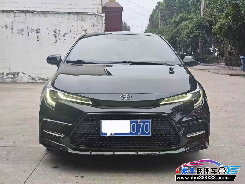 21年丰田雷凌轿车抵押车出售