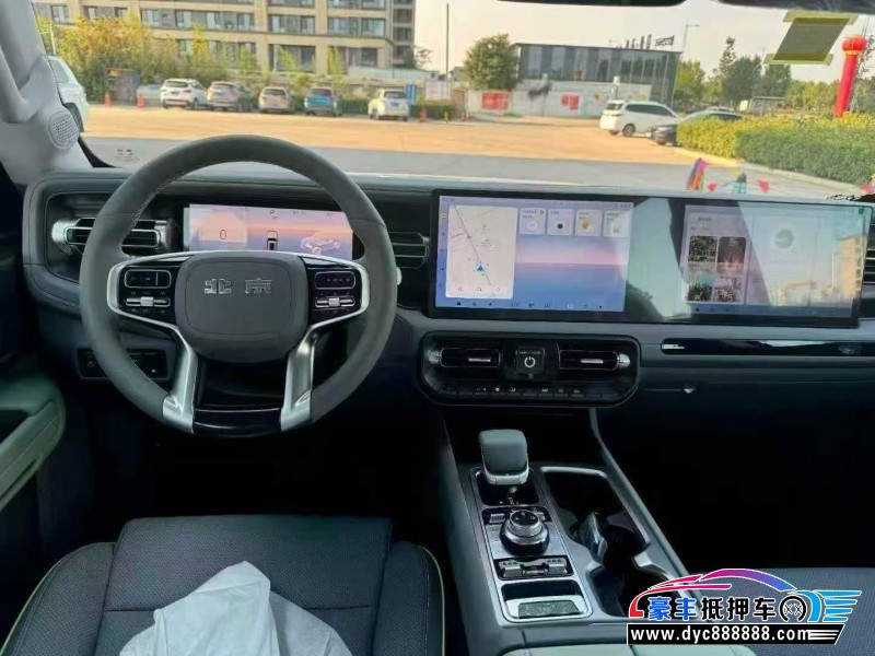 25年北京BJ40轿车抵押车出售