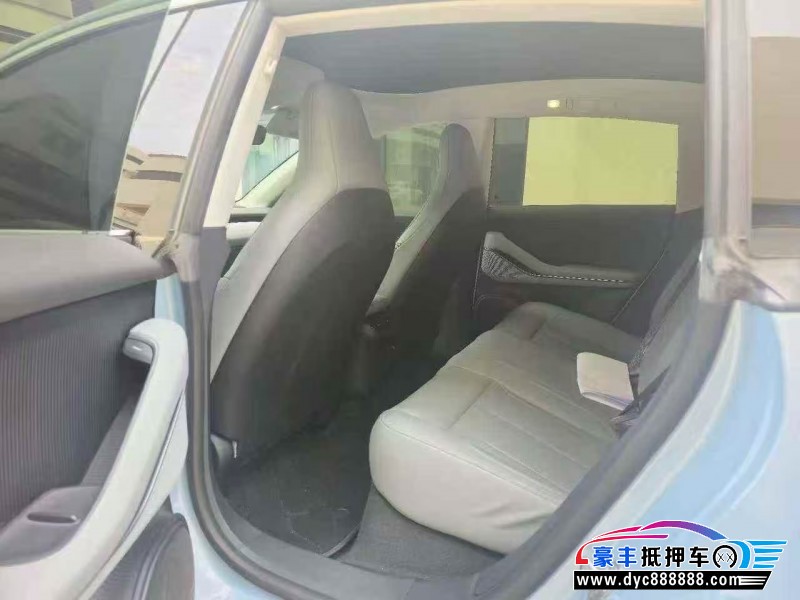 23年蔚来ET5轿车抵押车出售