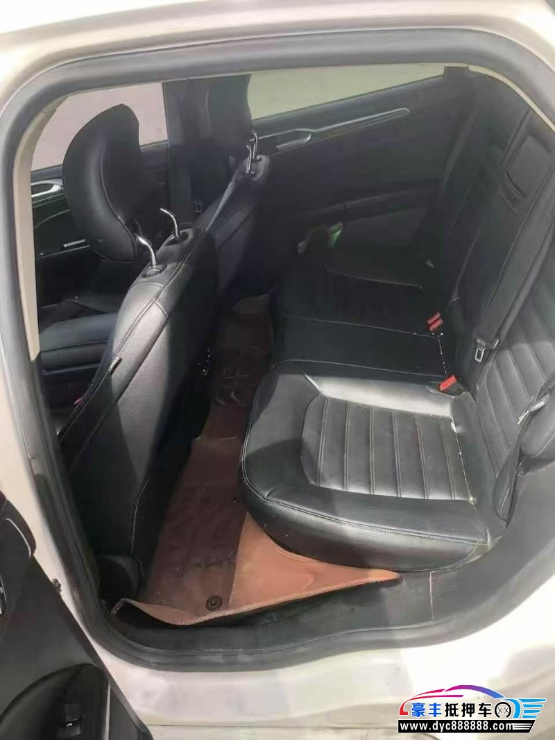 17年福特蒙迪欧轿车抵押车出售