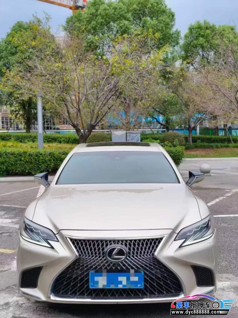 18年雷克萨斯LS轿车抵押车出售
