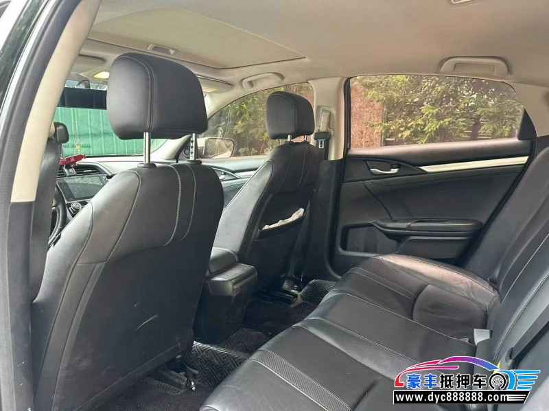 17年本田思域轿车抵押车出售