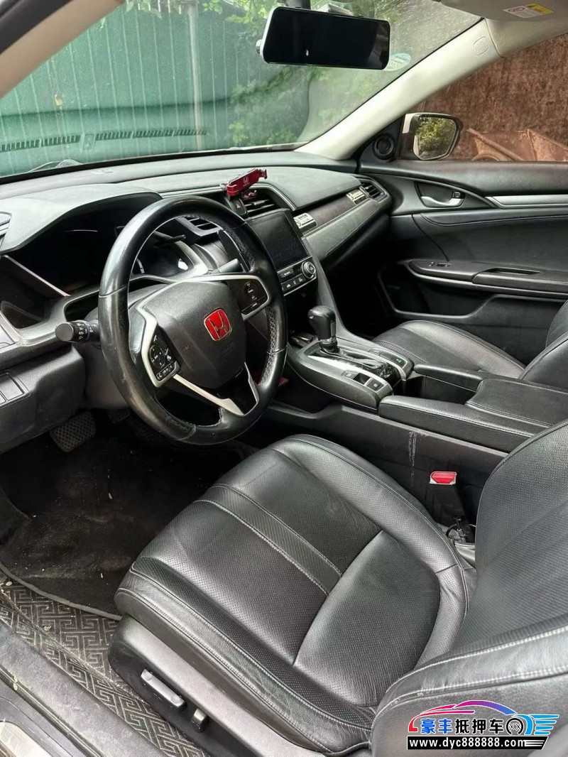 17年本田思域轿车抵押车出售