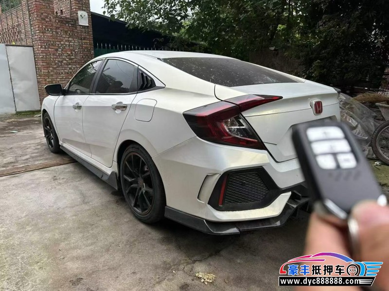 17年本田思域轿车抵押车出售