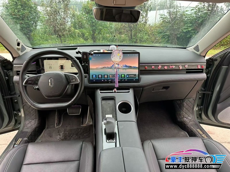 22年华为问界轿车抵押车出售