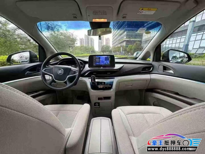 24年别克GL8轿车抵押车出售