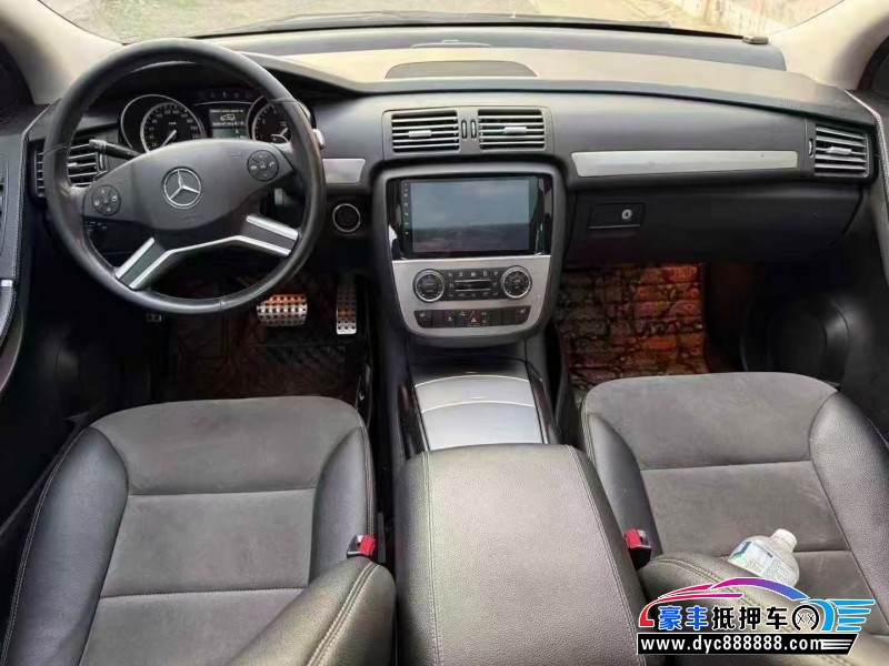 15年奔驰R轿车抵押车出售