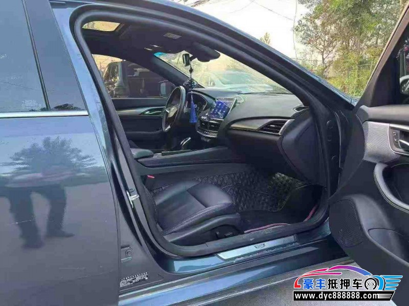 21年凯迪拉克CT5轿车抵押车出售