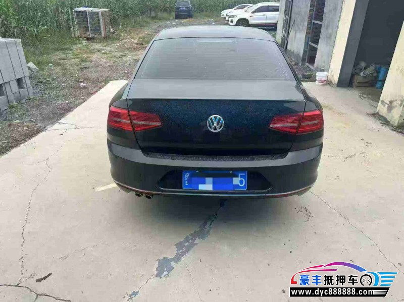 17年大众迈腾轿车抵押车出售