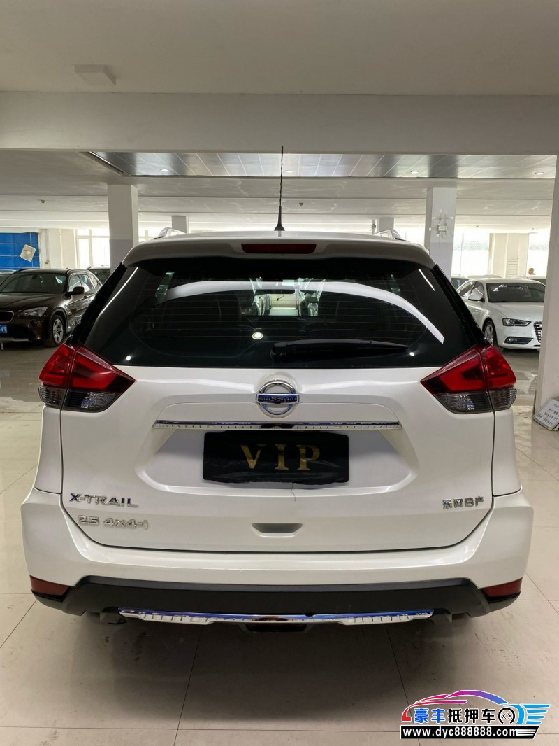 22年日产奇骏轿车抵押车出售