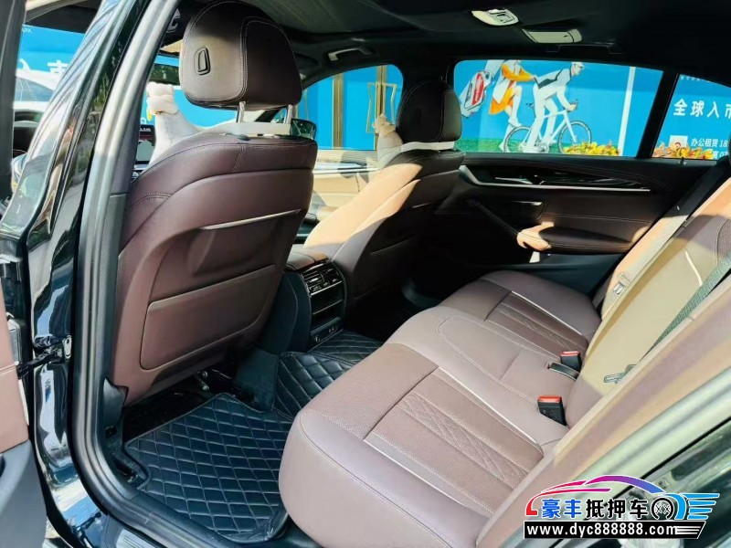 23年宝马5系轿车抵押车出售