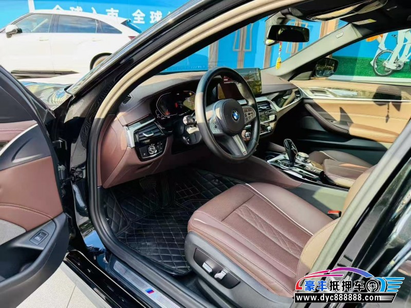 23年宝马5系轿车抵押车出售