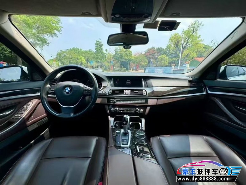 17年宝马5系轿车抵押车出售