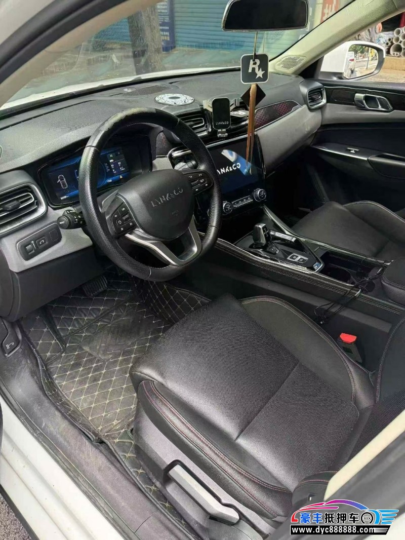 20年领克02轿车抵押车出售