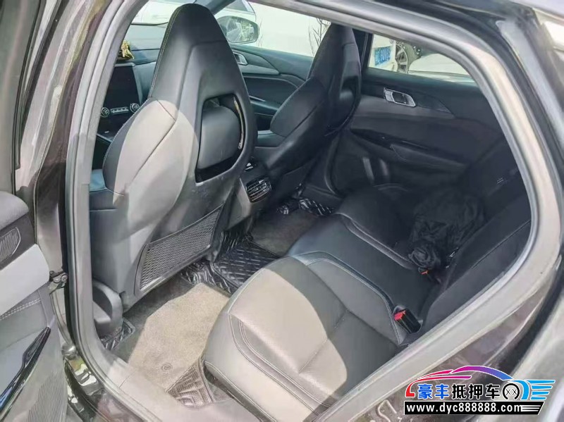 22年领克03轿车抵押车出售