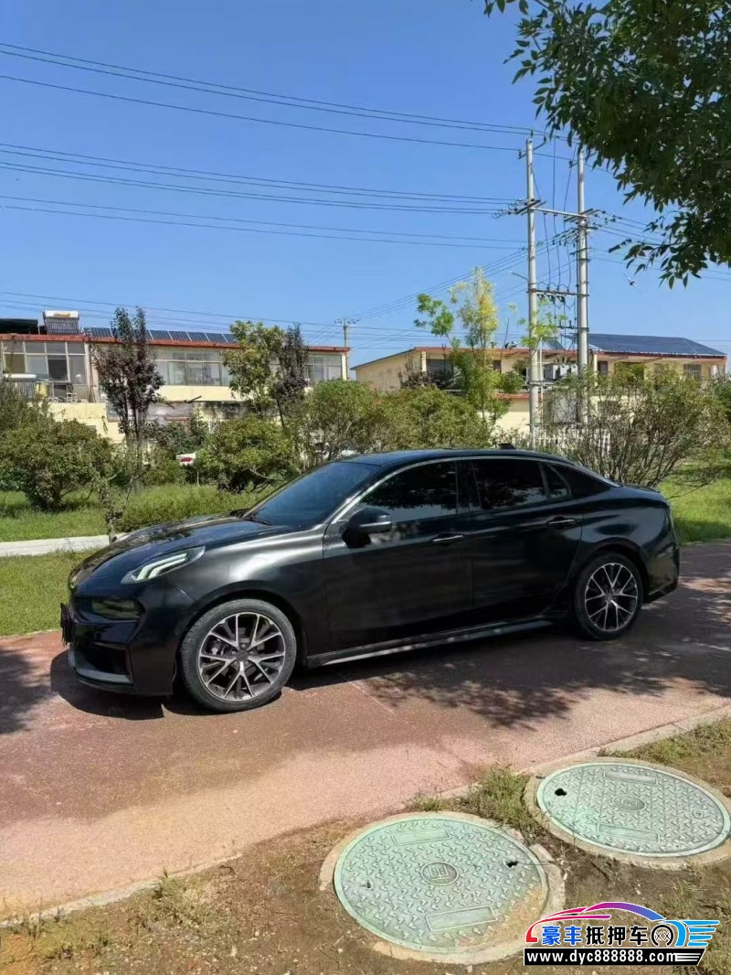 19年领克03轿车抵押车出售