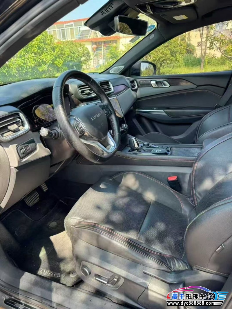 19年领克03轿车抵押车出售