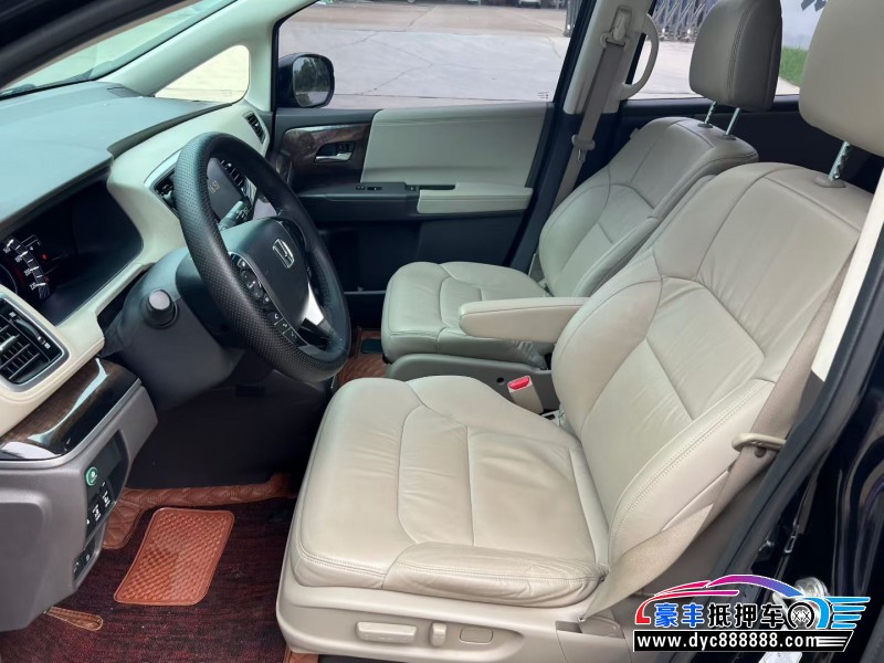 17年本田奥德赛MPV抵押车出售