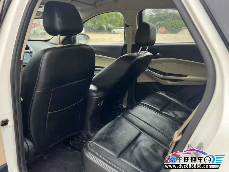 17年福特福睿斯轿车抵押车出售