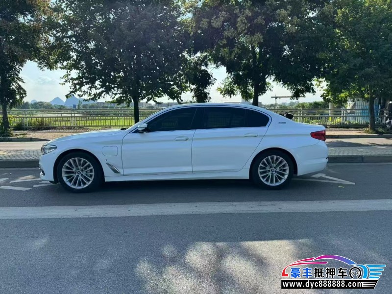 19年宝马5系轿车抵押车出售