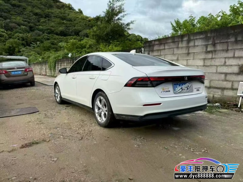 24年本田雅阁轿车抵押车出售