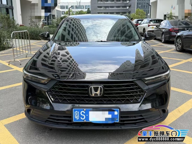 24年本田雅阁轿车抵押车出售