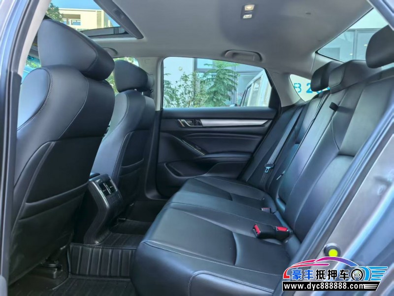 21年本田雅阁轿车抵押车出售