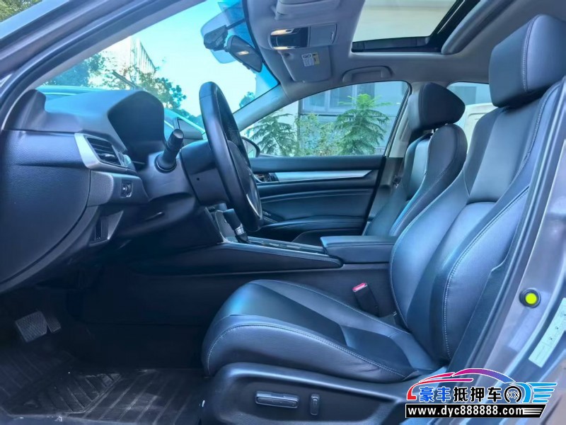 21年本田雅阁轿车抵押车出售