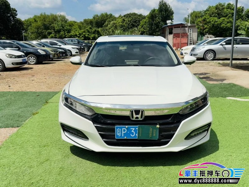 19年本田雅阁轿车抵押车出售